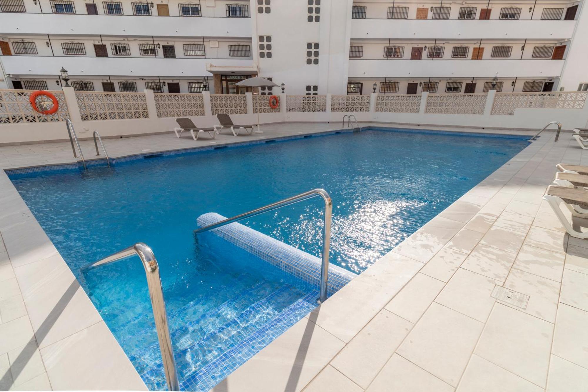 Rentitspain Apartamento Arce 13 Balcon Con Vista Al Mar Nerja Exterior foto